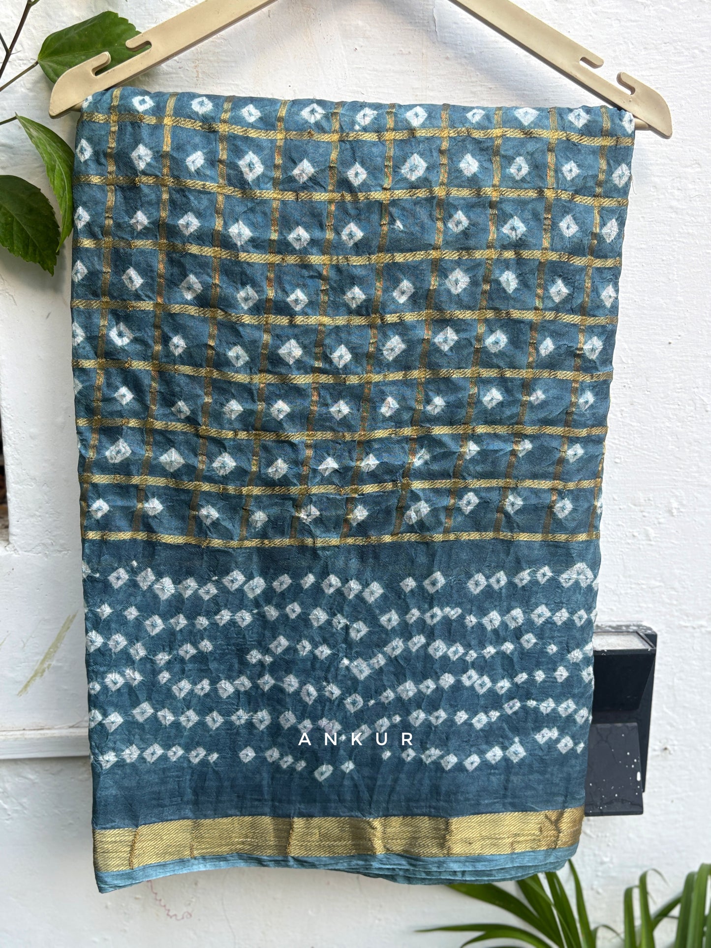 grey Silk Bandhani