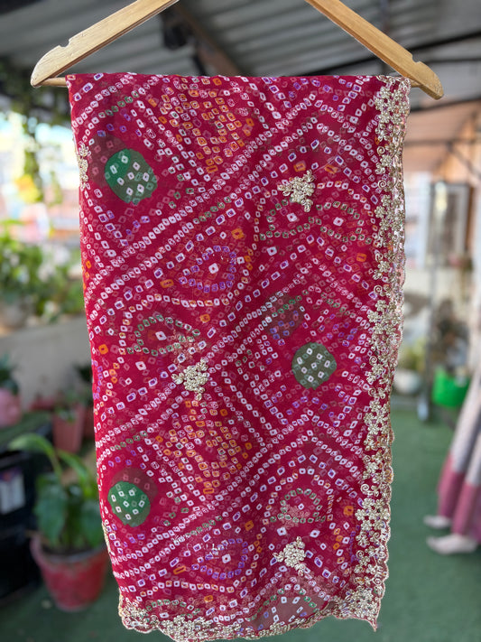 Mehroon Redish bhandani with Cut work Zari Border