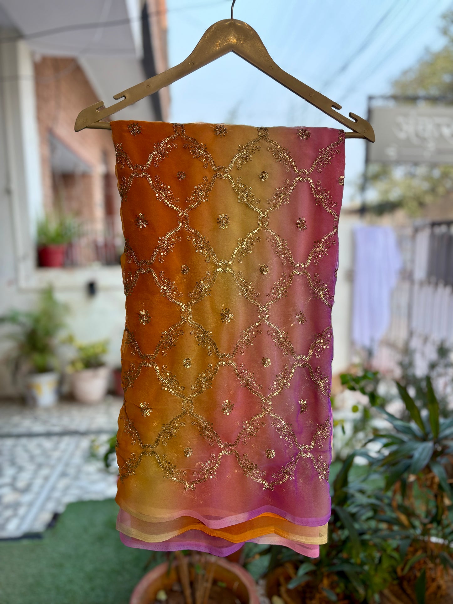 Lavender to Rust Orange Shaded Yamini